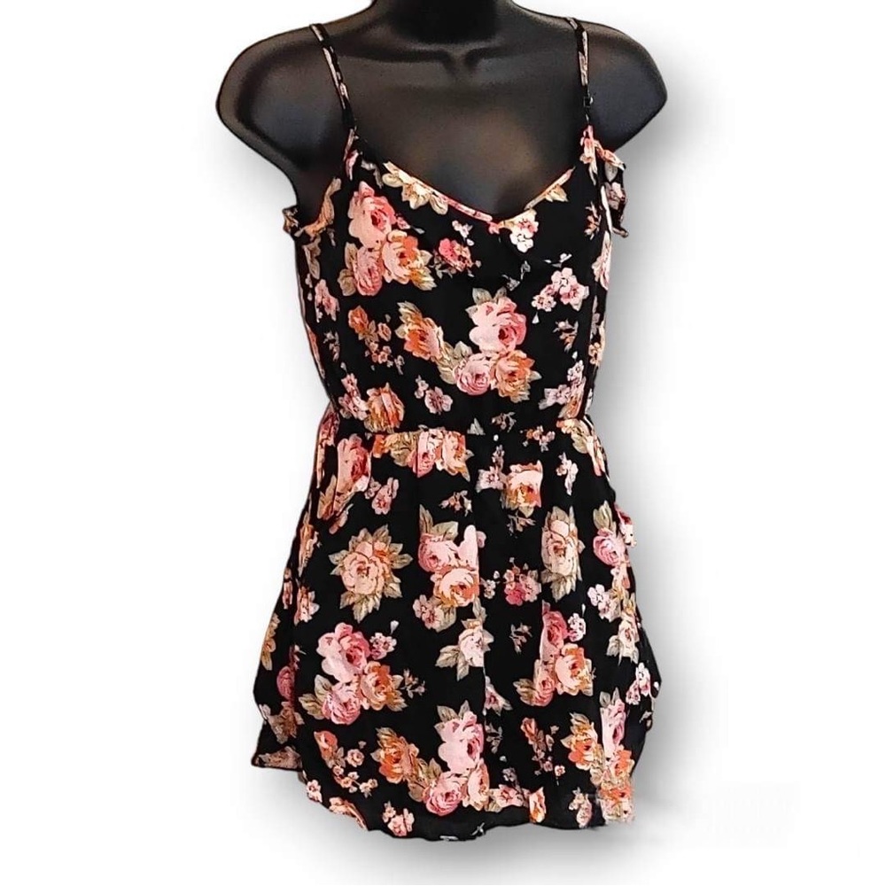NWOT Talula Floral Mini Dress